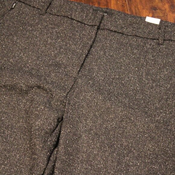2/$40 🏷 Reitmans Charcoal Textured Dress Pants Size 16 - Picture 3 of 4